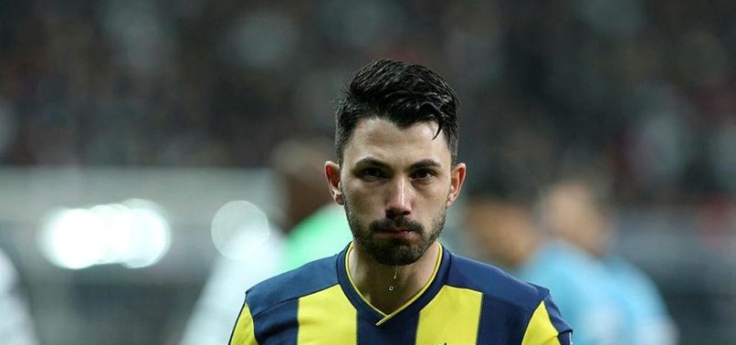 Fenerbahçe'de Tolgay Arslan forma istiyor