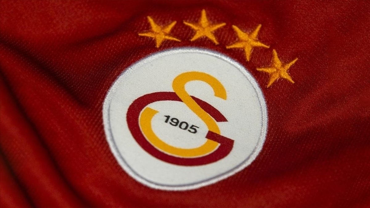 Galatasaray'dan gündemi sarsacak transfer hamlesi! İşte hedefteki yıldız Galatasaray'dan gündemi sarsacak transfer hamlesi! İşte hedefteki yıldız