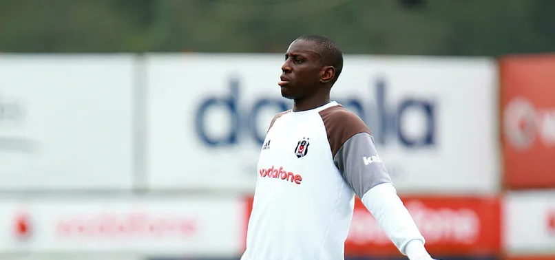 Demba Ba Beşiktaş'ı resmen açıkladı