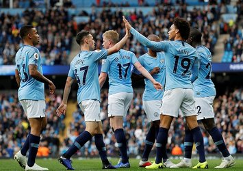 Manchester City farklı kazandı