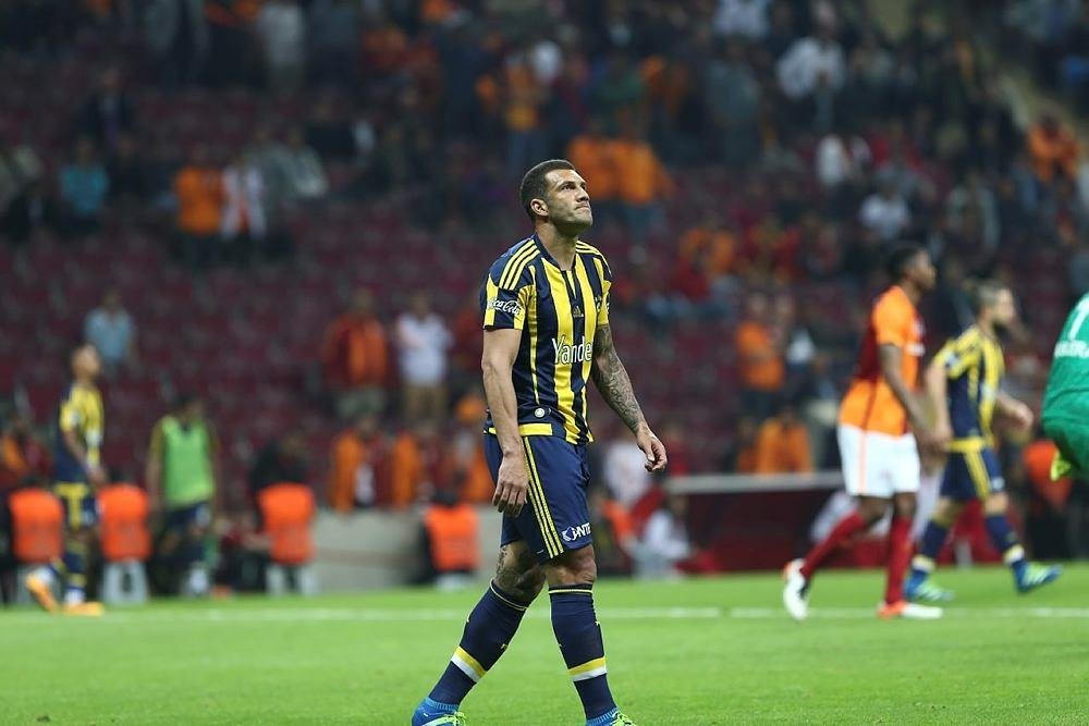 Advocaat 4 yıldızın üstünü çizdi
