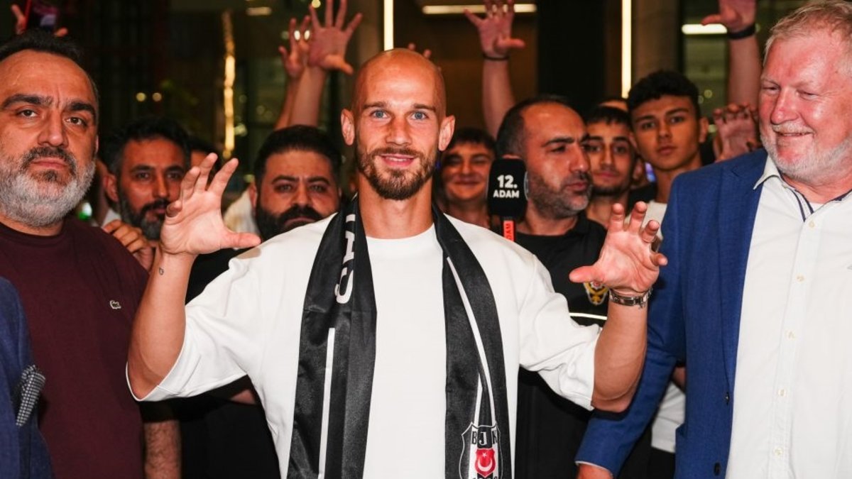 Vaclav Cerny: Beşiktaş için önemli bir futbolcu olmak istiyorum Vaclav Cerny: Beşiktaş için önemli bir futbolcu olmak istiyorum