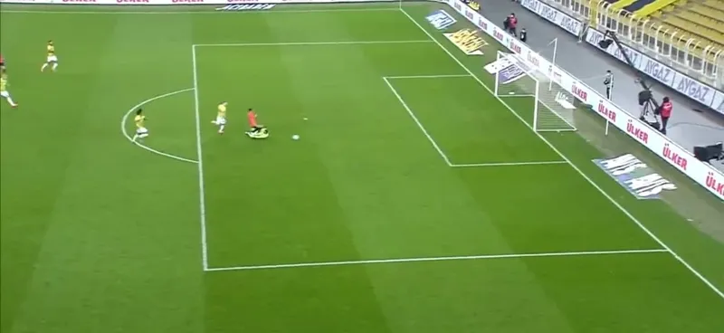 İşte Kasımpaşa'nın Fenerbahçe maçında kazandığı penaltı pozisyonu! - 2