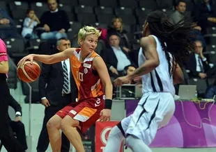 Beşiktaş, Galatasaray'ı mağlup etti
