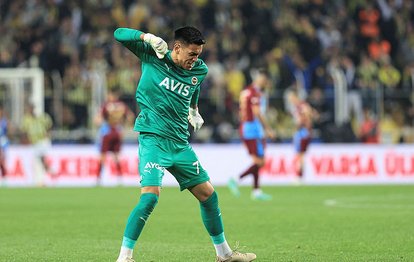Maribor - Fenerbahçe maçında penaltı kararı! İrfan Can Eğribayat geçit vermedi