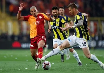 Bu kez Fenerbahçe formasıyla