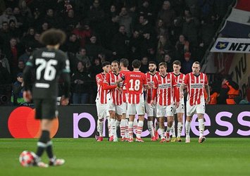 PSV Liverpool'u devirdi!