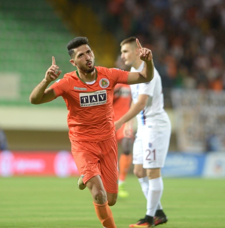 Galatasaray’a Emre Akbaba müjdesi