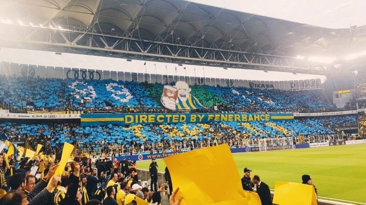 Fenerbahçe’den Galatasaray’a derbi sürprizi!