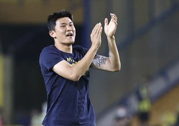 Kim Min-Jae'yi yere göğe sığdıramadılar!