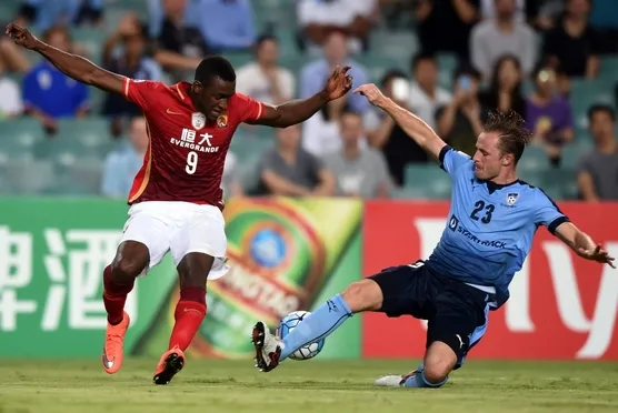 Galatasaray'dan Jackson Martinez atağı