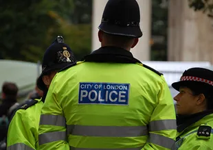 Londra Polisi'ndan futbola soruşturma!
