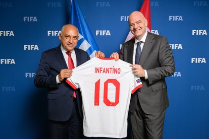 Büyükekşi FIFA Başkanı Infantino ile bir araya geldi!