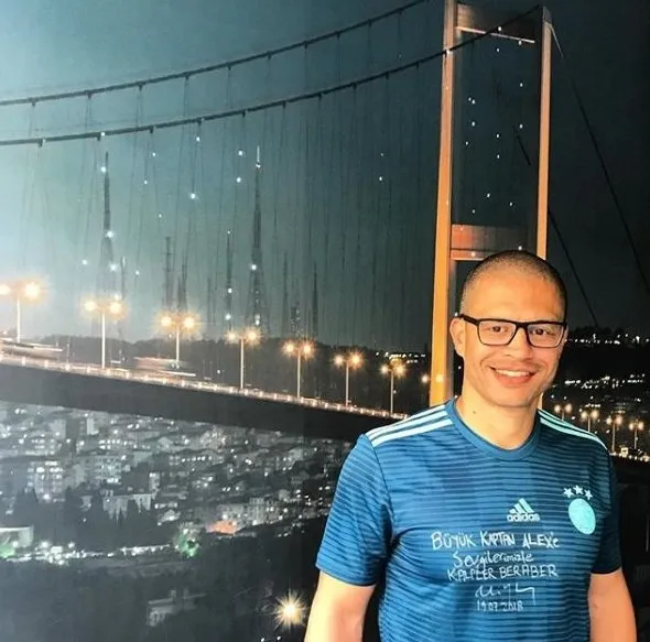 Ali Koç'tan Alex de Souza'ya anlamlı jest! - 1