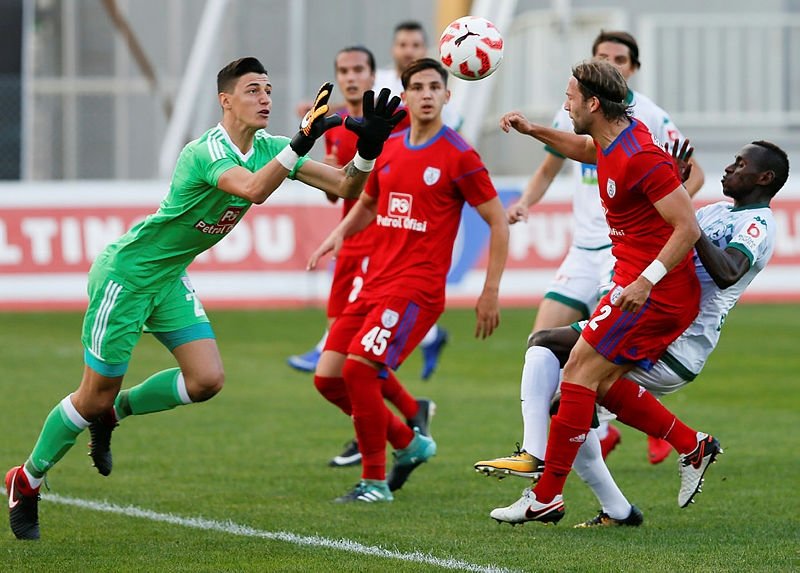 Chelsea, Türk yıldızı izlemeye geldi!