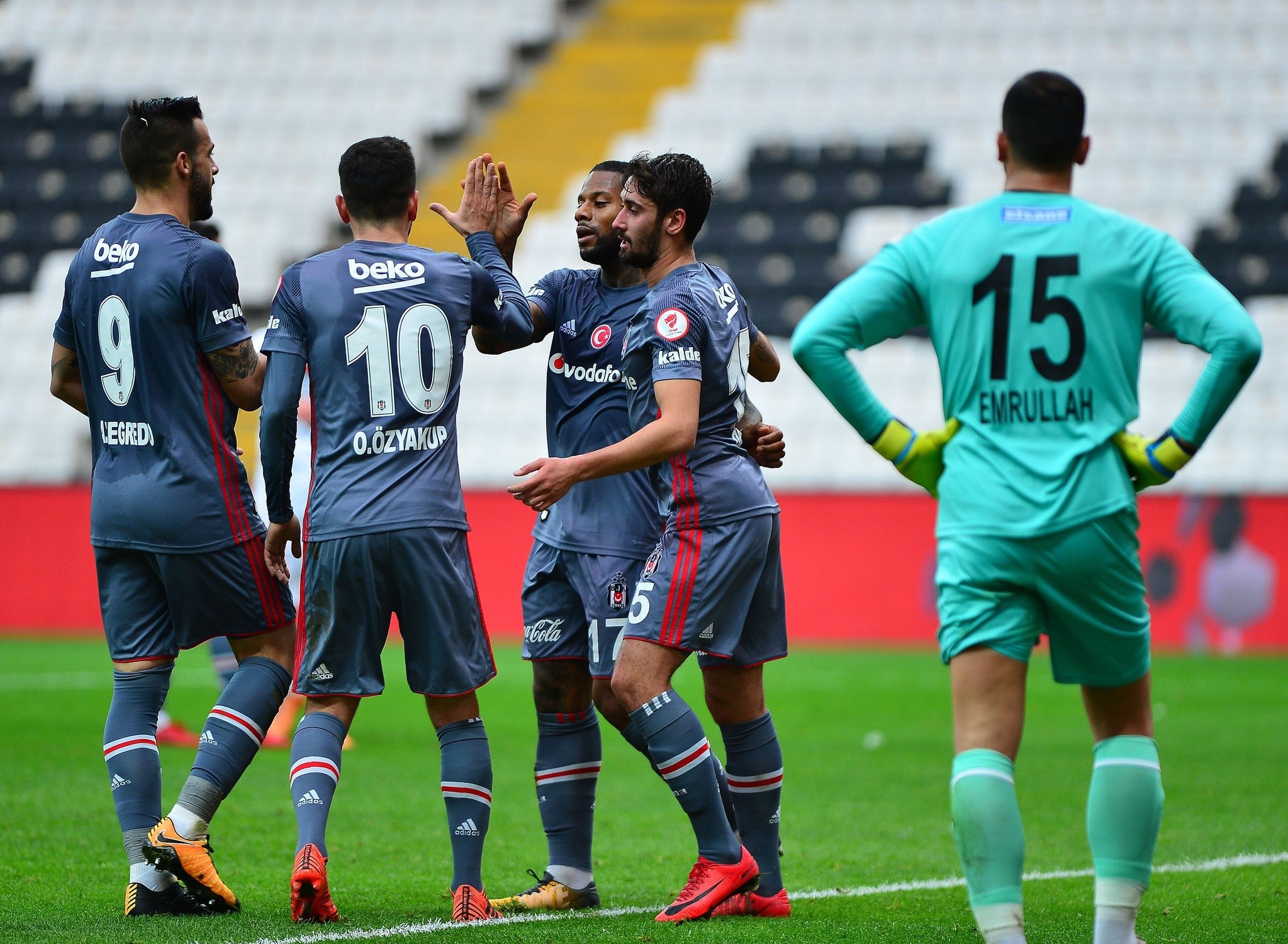 Manisaspor’a 4 gol atan Negredo’nun kimi işaret ettiği ortaya çıktı