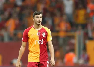 Galatasaray'da forma giyen futbolcuların yıllık ücretleri