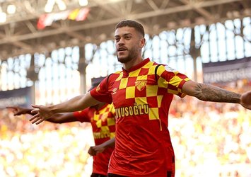 Romulo imzayı attı! Resmen açıklandı