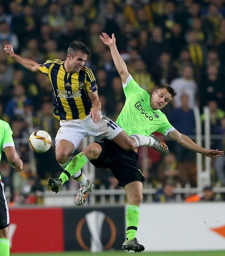 Fenerbahçe’den Kadıköy’de tarihi zafer