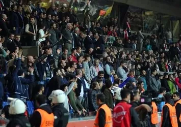 Başakşehir’de tribünler karıştı