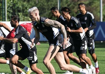 Beşiktaş idmanında Tello sürprizi