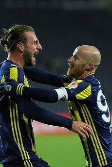 Fenerbahçe'nin genç oyuncusuna sürpriz teklif