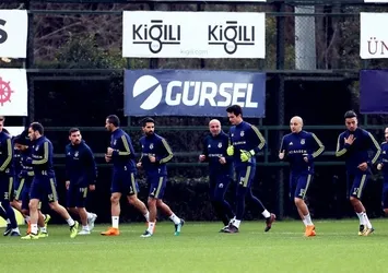 Fenerbahçe'de derbi hazırlıkları başladı