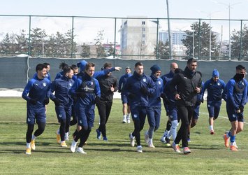 Erzurumspor Trabzonspor'a hazırlanıyor!