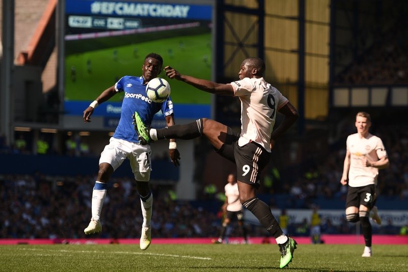 Everton Manchester United’ı dağıttı