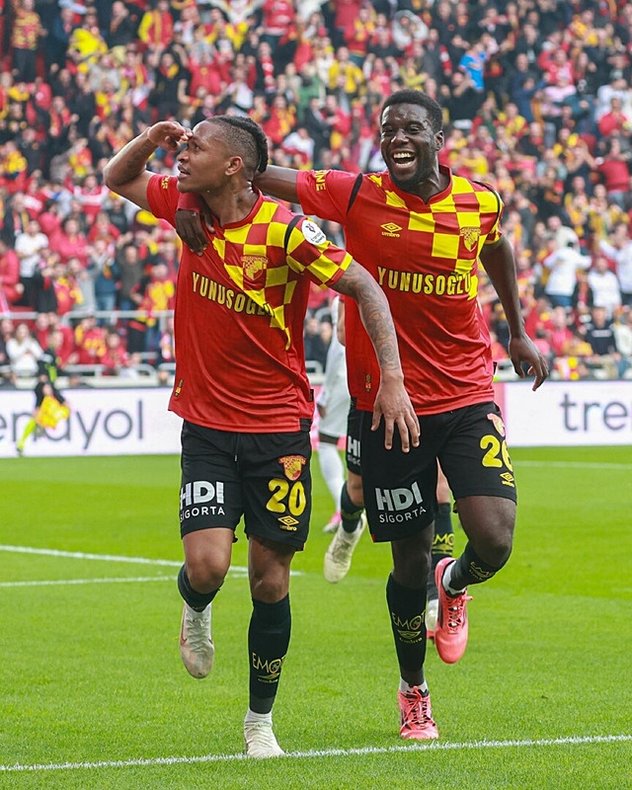 galatasaray-goztepe-muhtemel-11ler-galatasaray-goztepe-maci-ne-zaman-saat-kacta-hangi-kanalda-1735975797580.jpeg