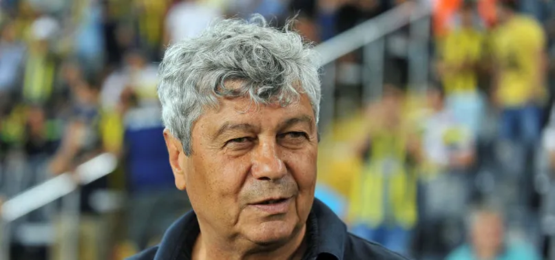 Galatasaray'da tüm yollar Lucescu