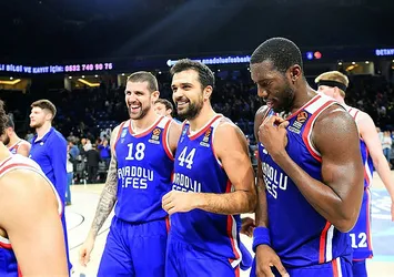 Anadolu Efes'in konuğu Real Madrid