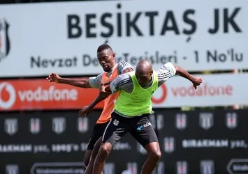 Yeni transfer antrenmana damga vurdu!