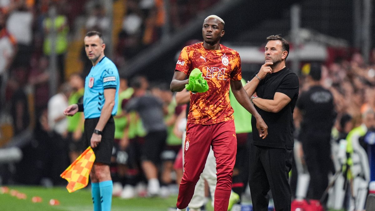Okan Buruk'tan Osimhen sözleri! Okan Buruk'tan Osimhen sözleri!