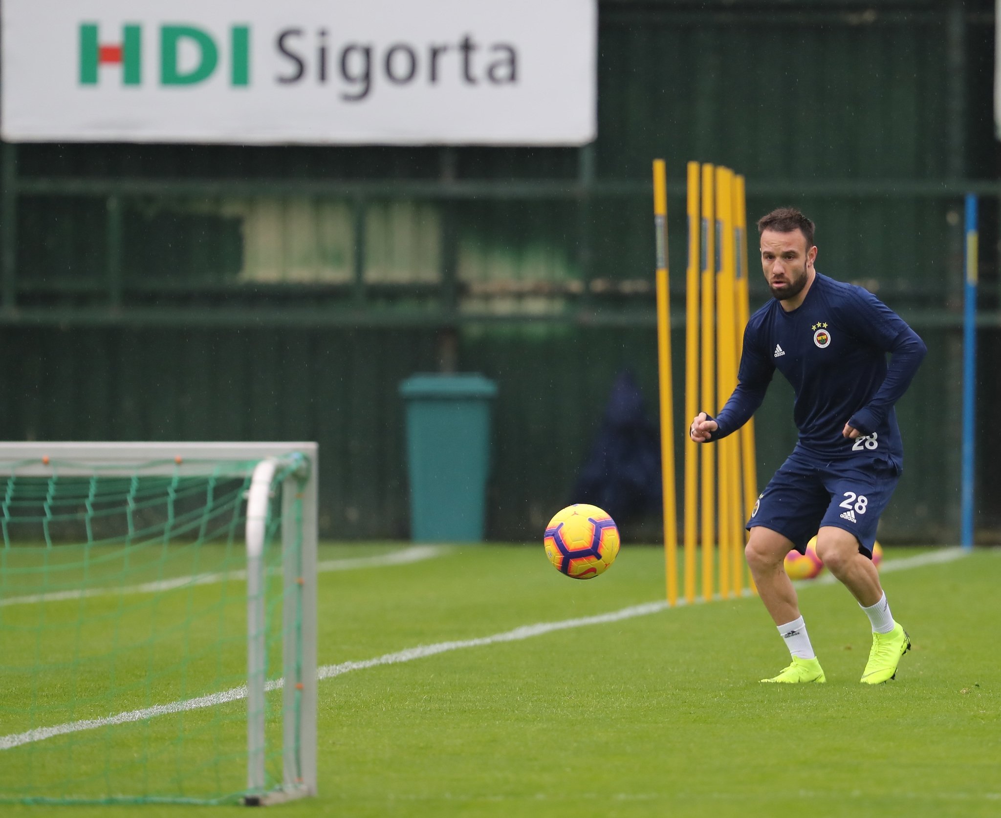 Fenerbahçe’de Mehmet Ekici sevinci