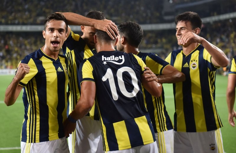 Fenerbahçe’nin gençleri mest etti! Fenerbahçe 3-3 Feyenoord maç sonucu