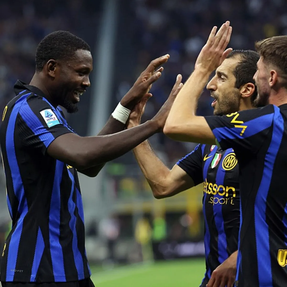 Inter, Parma'yı ilk yarıda attığı gollerle farklı geçti