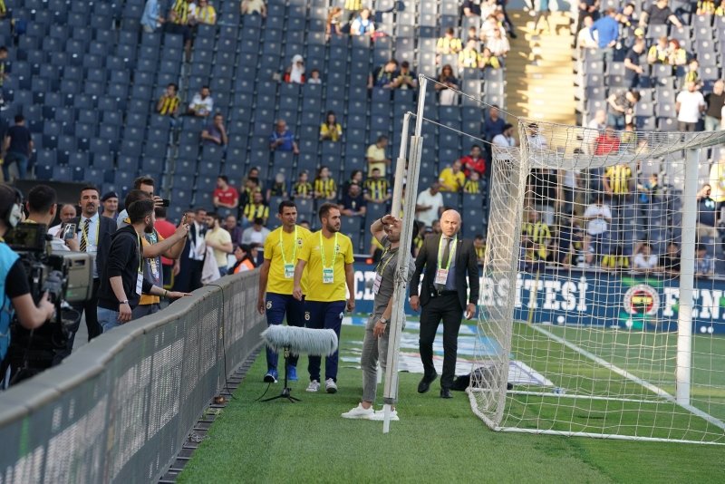 Valbuena alkışlarla veda etti