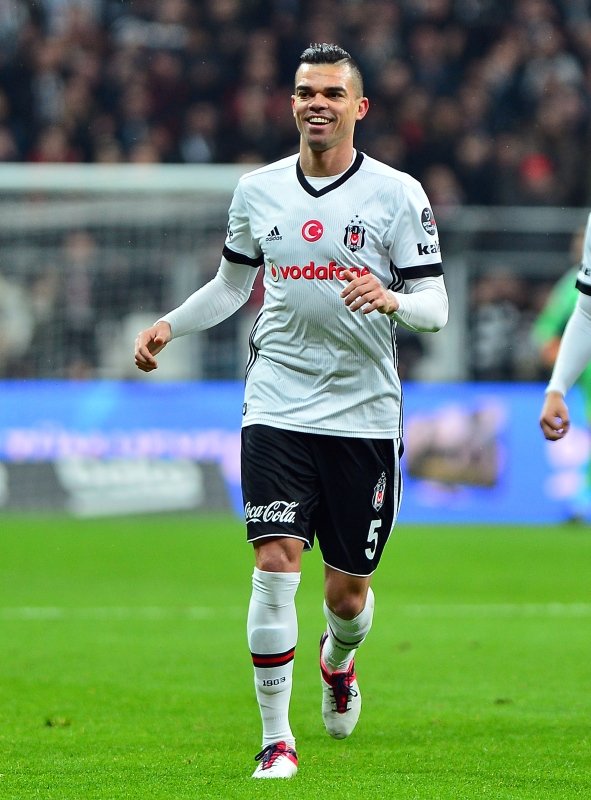 Fenerbahçe’den Pepe hamlesi!