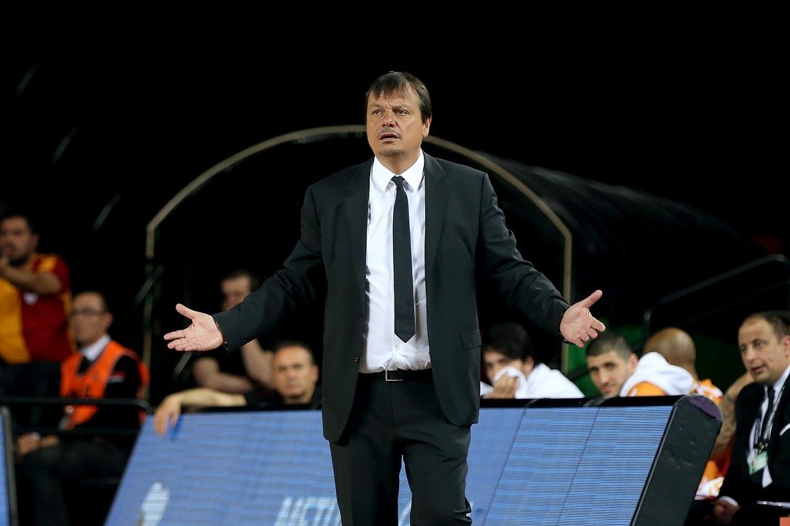 Ergin Ataman’dan Aziz Yıldırım’a destek