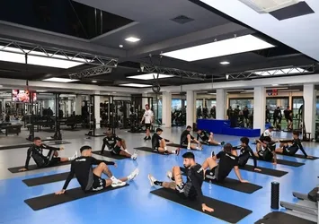 Beşiktaş salonda çalıştı!
