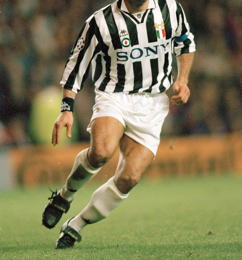 İtalyan efsanesi Gianluca Vialli kanseri yendi