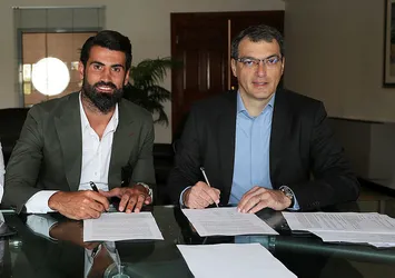 Volkan Demirel'den büyük fedakarlık!