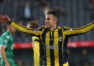 Van Persie ve Kjaer 11'e dönüyor!