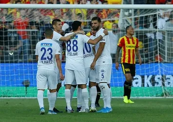 Paşa İzmir'de farklı!