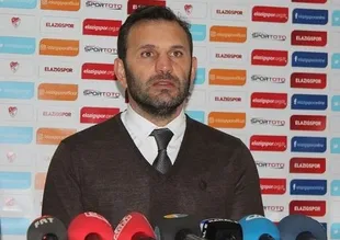 Göztepe'den Okan Buruk'a tam destek
