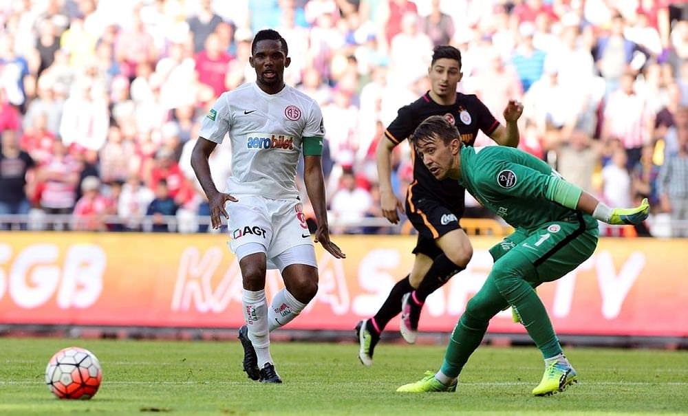 Fernando Muslera’dan ayrılık sinyali!.