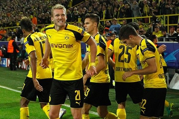 Ronaldo ve Emre Mor ’kanka’ oldu!