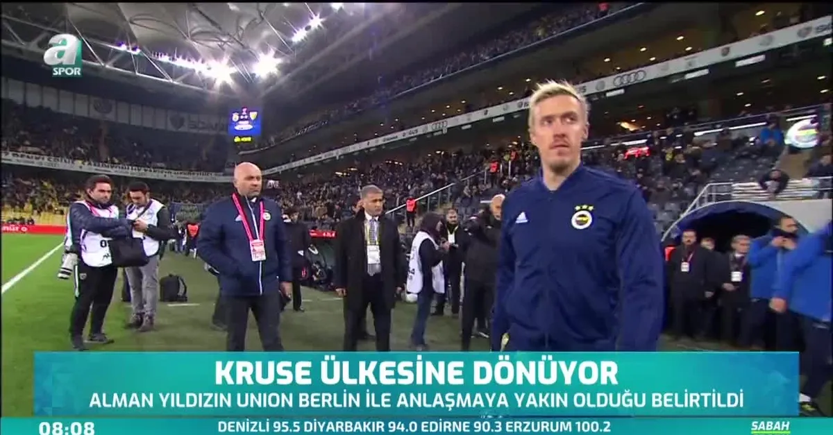Max Kruse ülkesine dönüyor