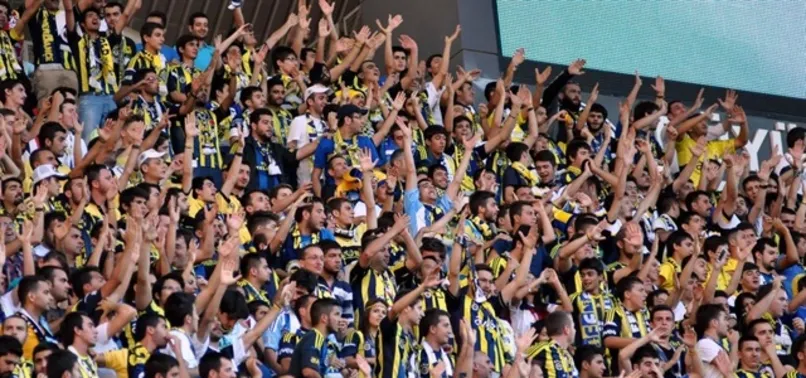 Fenerbahçe taraftarı görsel şova hazırlanıyor